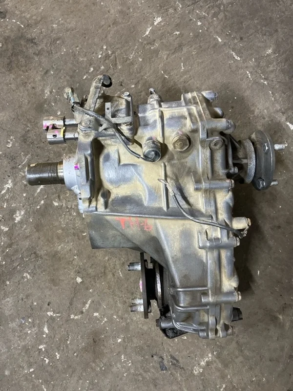 Раздаточная коробка Toyota Hilux (2005-2015) 2012 361000K270 ПИКАП 2.5 D 2KDFTV