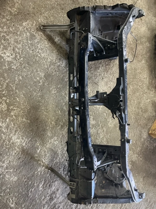 Передняя панель крепления облицовки (телевизор) Mitsubishi L200 (2015-2022) 2018 5211A328 2.4 D 4N15