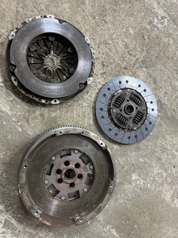 Комплект сцепления Volkswagen Amarok (2010-2016) 2012 03L141016M 2.0 D CDCA