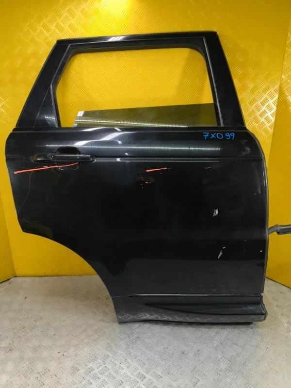 Дверь задняя правая Land Rover Range Rover Sport Ii (2013-2022) 2016 LR044228 3.0 D SDV6