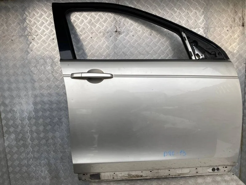 Дверь передняя правая Land Rover Discovery Sport I (2014-н.в) 2017 LR061282 ВНЕДОРОЖНИК 2.0 D 204DTD