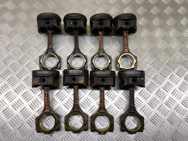 Поршень с шатуном Toyota Land Cruiser (100) 1998-2007 2004 131015006101 ВНЕДОРОЖНИК 4.7 I 2UZFE