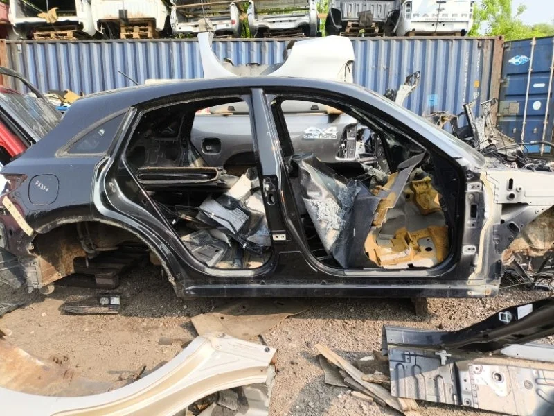 Порог правый Infiniti FX 35 (2008-2013) 2012 G64101CAMA 3.5 I VQ35HR