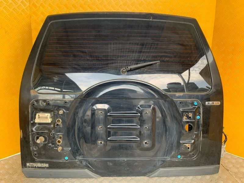 Крышка багажника (дверь 3-5) Mitsubishi Pajero Iv (2006-2019) 2007 5821A055 ВНЕДОРОЖНИК 3.8 I