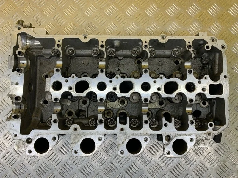 Головка блока цилиндров Mitsubishi L200 (2006-2015) 2011 1005B453