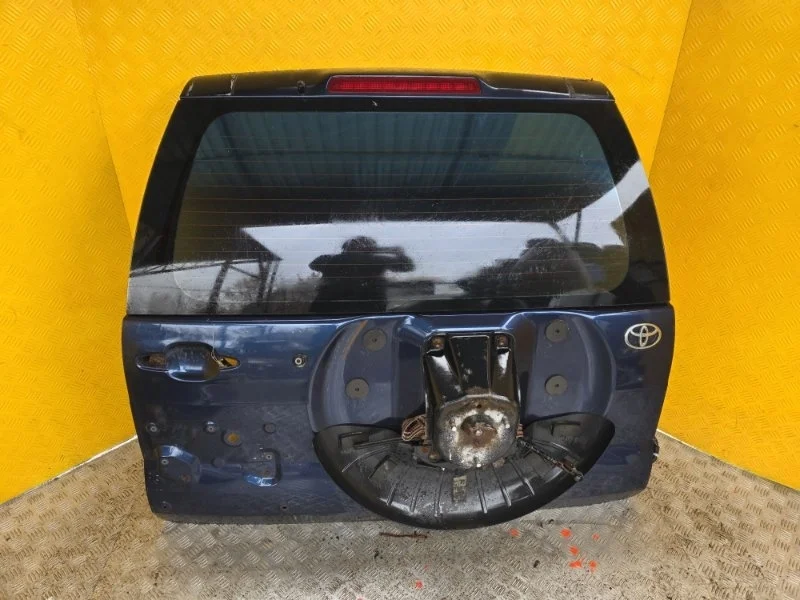 Крышка багажника (дверь 3-5) Toyota Land Cruiser Prado 120 (2002-2009) 2003 670056A800 3.0 D 1KDFTV