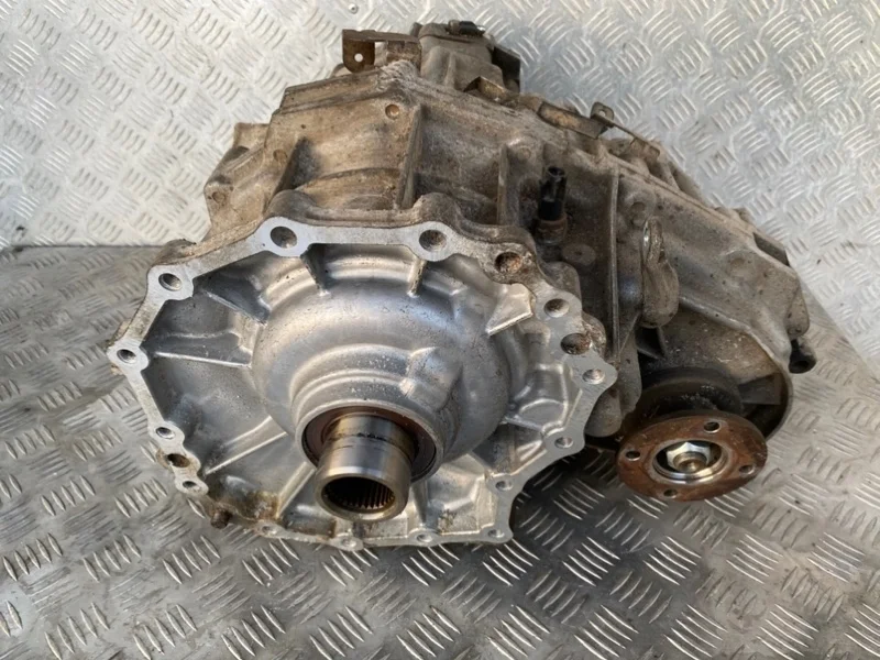 Раздаточная коробка Nissan Pathfinder (R51M) 2004-2013 2010 331007S11A ВНЕДОРОЖНИК 2.5 D YD25DDTI