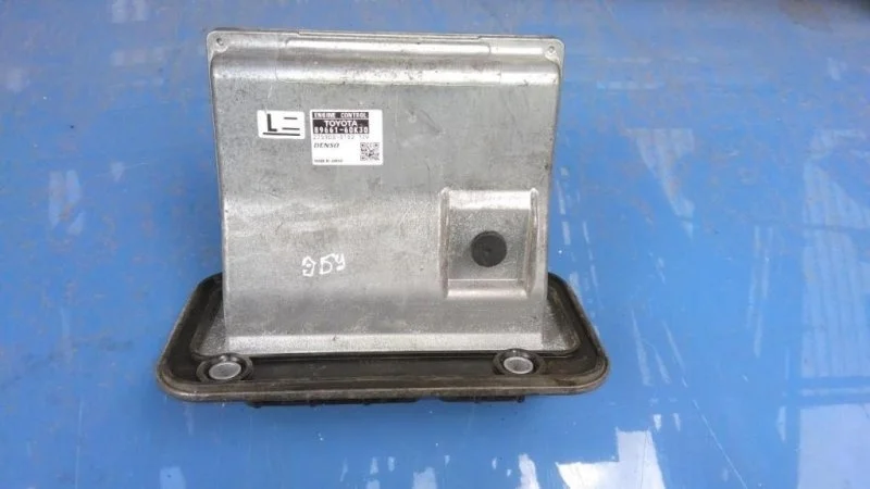 Блок управления двигателем Toyota Land Cruiser 200 (2008-2021) 2008 8966160K30 4.5 D