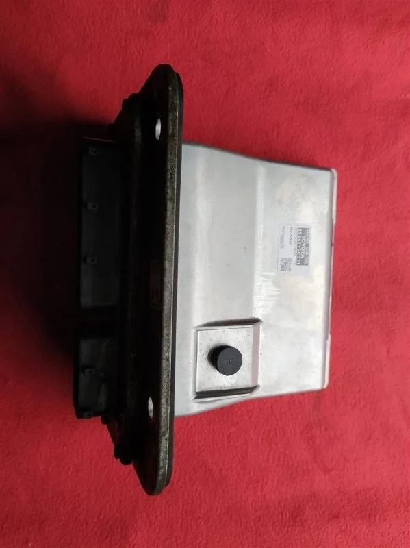 Блок управления двигателем Toyota Tundra Ii (2006-2022) 2008 896610CC11 5.7 I 3URFE