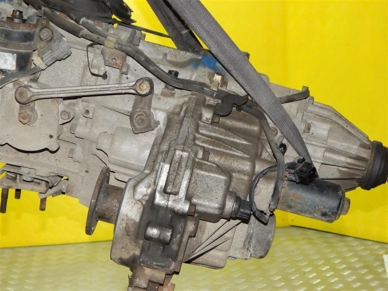Раздаточная коробка Nissan Pathfinder (R51M) 2004-2013 2006 33100EA700 ВНЕДОРОЖНИК 2.5 D YD25DDTI