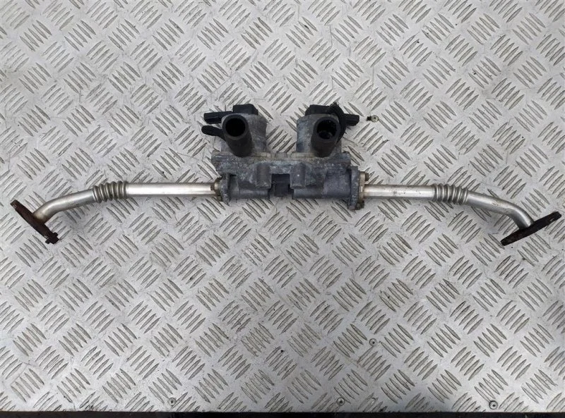 Клапан EGR Lexus LX 570 (2007-2022) 2008 2570138064 5.7 I 3URFE