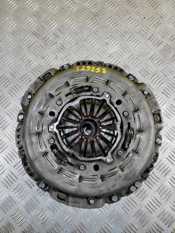 Комплект сцепления Mitsubishi L200 (2015-2022) 2018 2300A074 2.4 D 4N15