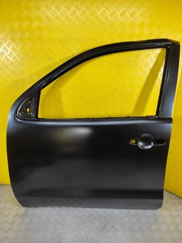 Дверь передняя левая Toyota Hilux (2005-2015) 2011 670020K010