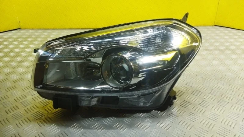 Фара левая Nissan Qashqai (J10) 2006-2013 2011 26060BR00B