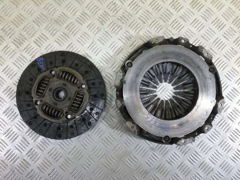 Комплект сцепления Mitsubishi L200 (2006-2015) 2008 MN171120 2.5 D 4D56