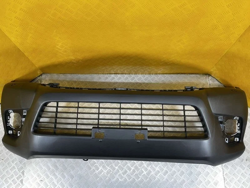 Бампер передний Toyota Hilux (2015-2021) 2018 521190M974