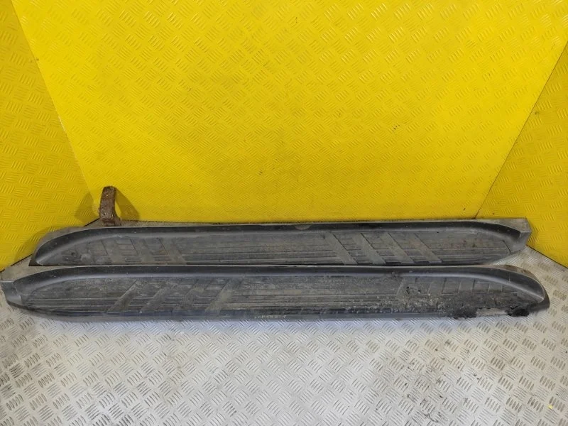 Подножка Toyota Land Cruiser Prado 120 (2002-2009) 2004 5178160190 4.0 I 1GRFE