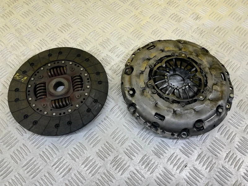 Комплект сцепления Volkswagen Amarok (2010-2016) 2014 03L141016M ПИКАП 2.0 D CNEA