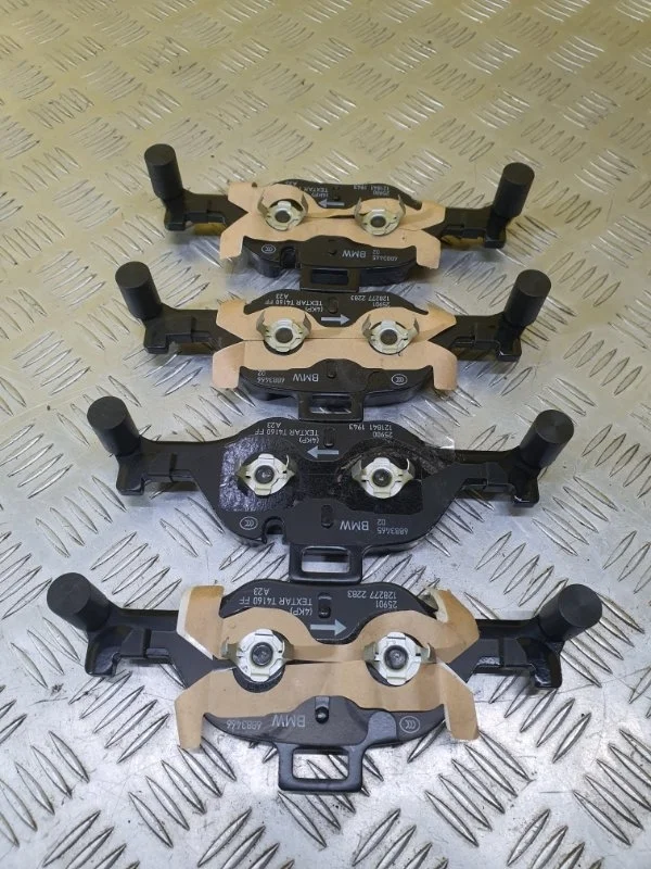 Тормозные колодки передние BMW X5 IV пок. 2018-н.в 2020 34116883469