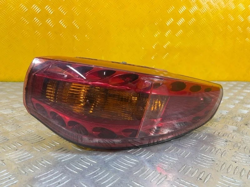 Фонарь задний правый Infiniti Fx 30D ( 2002-2013) 2012 265501CH0A 3.0 D V9X
