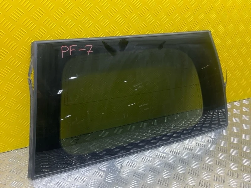 Стекло кузовное боковое левое Nissan Pathfinder (R51M) 2004-2013 2006 83307EB305 ВНЕДОРОЖНИК 2.5 D YD25