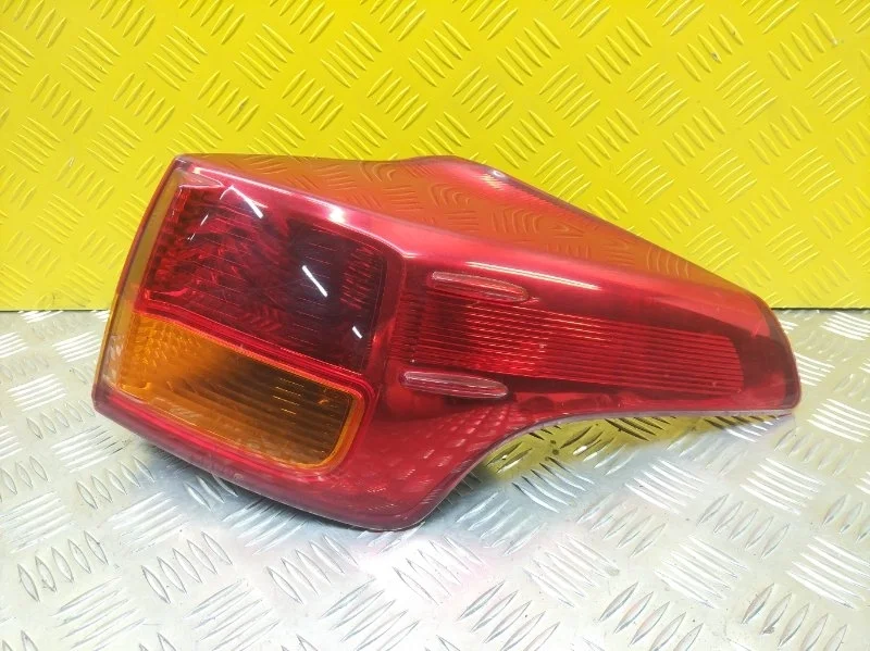 Фонарь задний правый Toyota Rav 4 (CA40) (2012-2019) 2013 8155142170 2.0 D 1ADFTV
