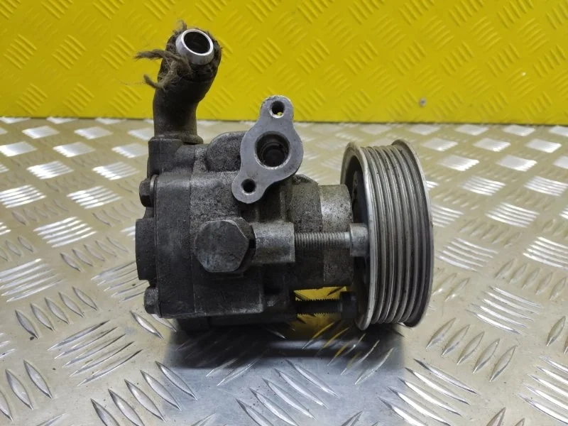 Насос гидроусилителя руля Volkswagen Amarok (2010-2016) 2013 7E0422154E