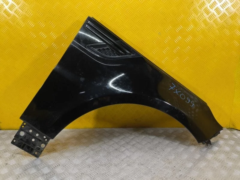 Крыло переднее правое Land Rover Range Rover Sport Ii (2013-2022) 2016 LR044231 3.0 D SDV6