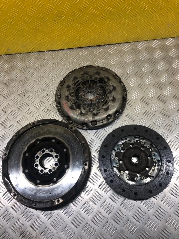 Комплект сцепления Toyota Rav 4 (CA40) (2012-2019) 2013 134500R010 2.2 D 2ADFTV