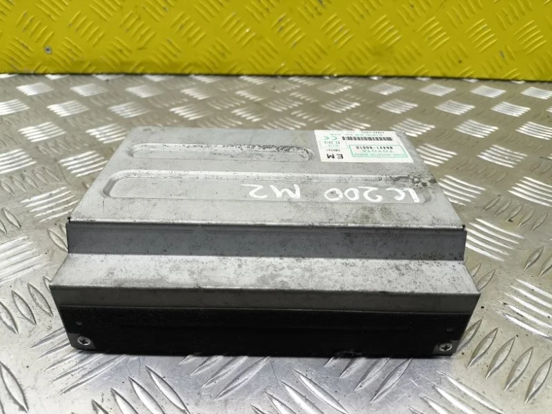 CD-Чейнджер Toyota Land Cruiser 200 (2008-2021) 2008 8642160010 4.5 D UZJ200