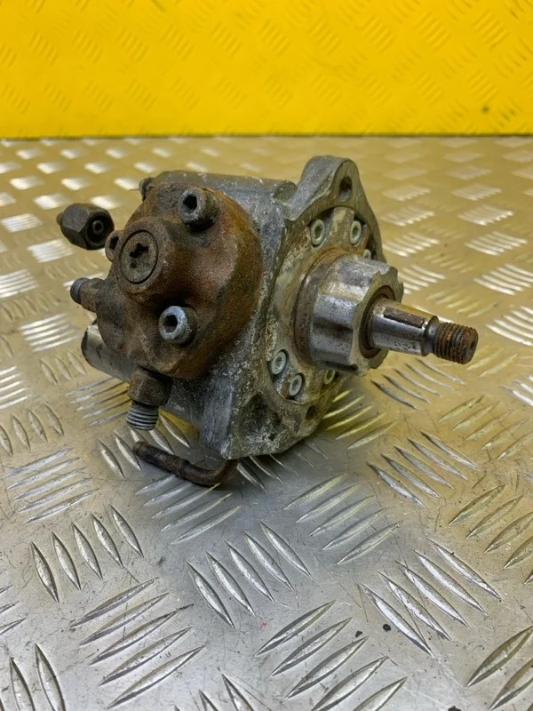 ТНВД Nissan Navara (D40) 2004-2015 2010 167005X00A