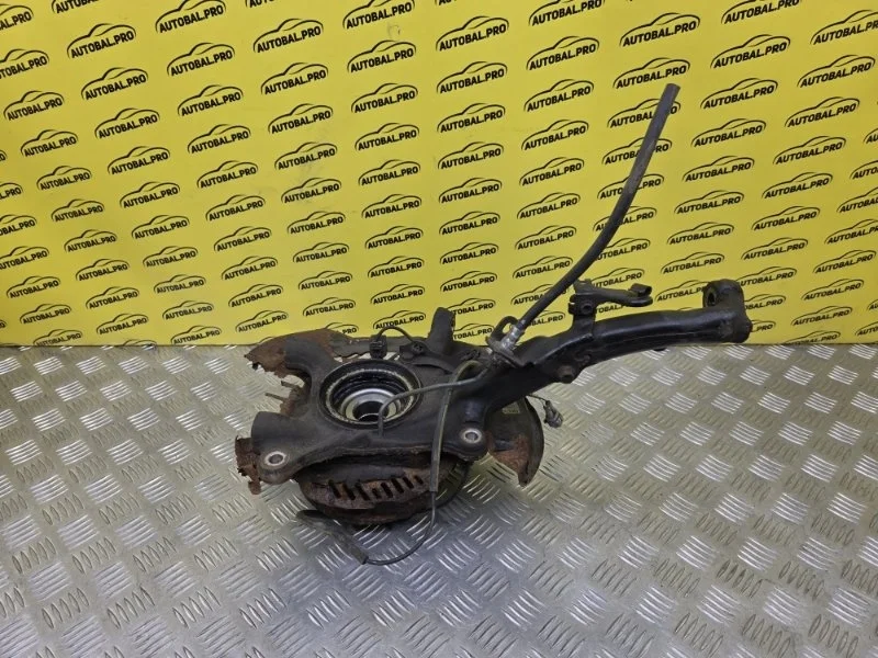 Кулак поворотный правый Toyota Sequoia II 2008 - 2022 2013 432110C012 ВНЕДОРОЖНИК 5.7 I 3URFE