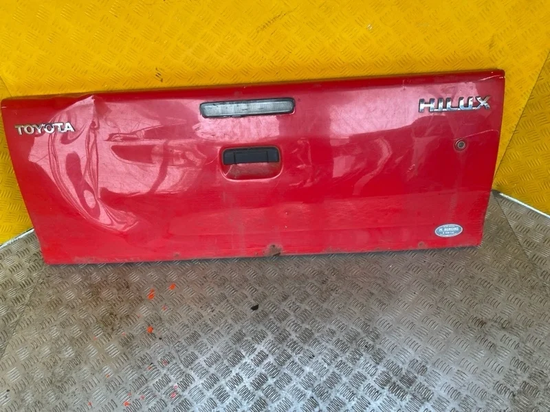 Борт откидной Toyota Hilux (2005-2015) 2014 657000K190 ПИКАП 2.5 D 2KDFTV