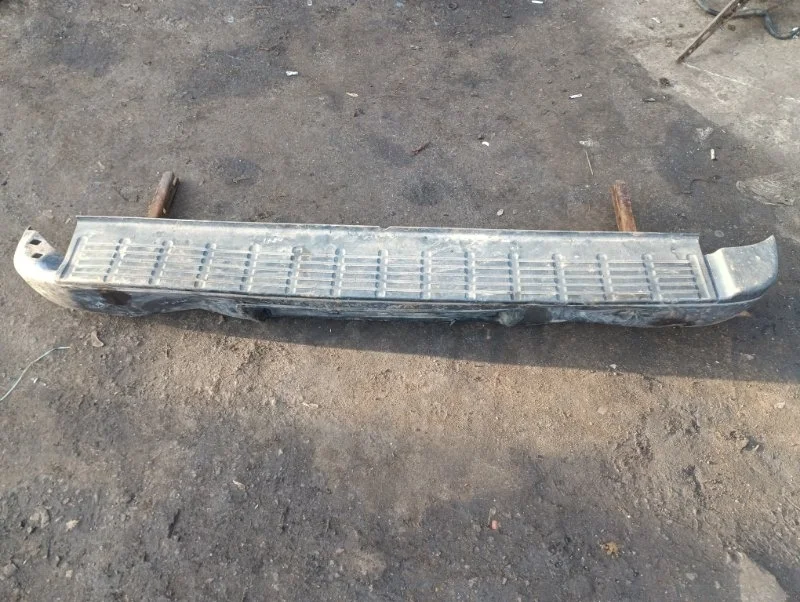 Бампер задний Toyota Hilux (2005-2015) 2014 521050K010 ПИКАП 2.5 D 2KDFTV