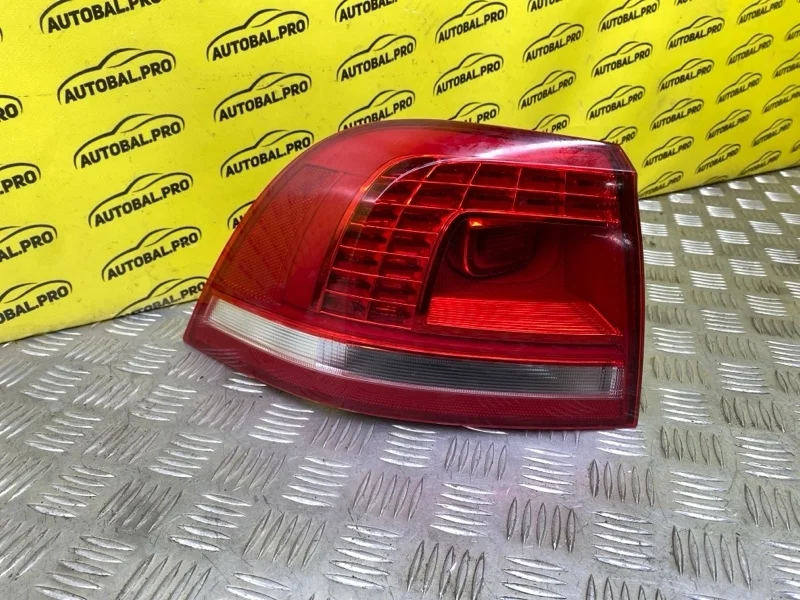 Фонарь задний левый Volkswagen Touareg II (2010-2018) 2013 7P6945207 ВНЕДОРОЖНИК 3.0 D CJMA