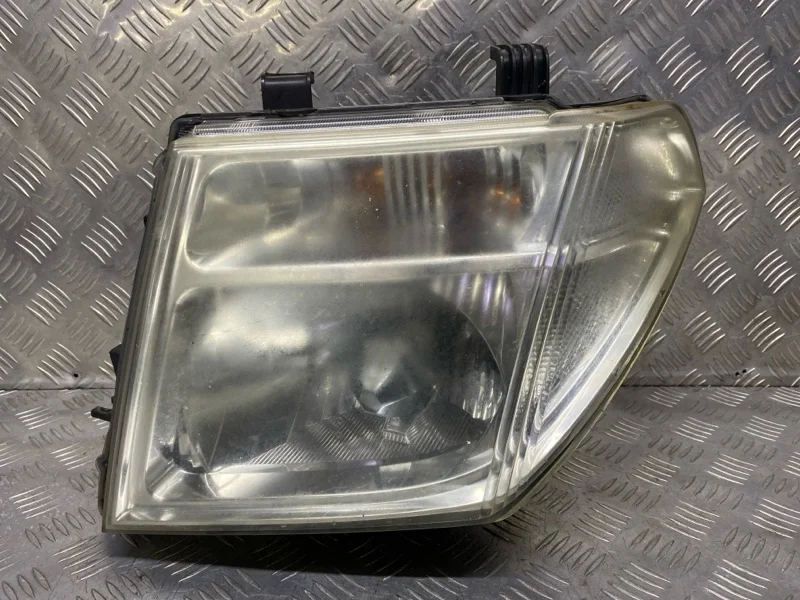 Фара левая Nissan Pathfinder (R51M) 2004-2013 2006 26060EB383 ВНЕДОРОЖНИК 2.5 D YD25DDTI