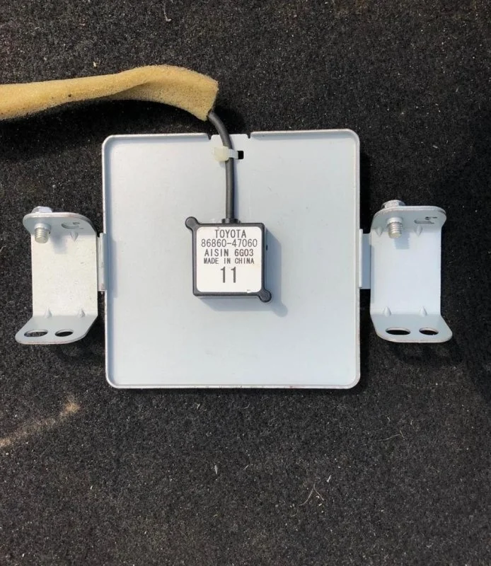 Антенна Toyota Prius XW20 (2003-2011) 2006 8686047060 1.5