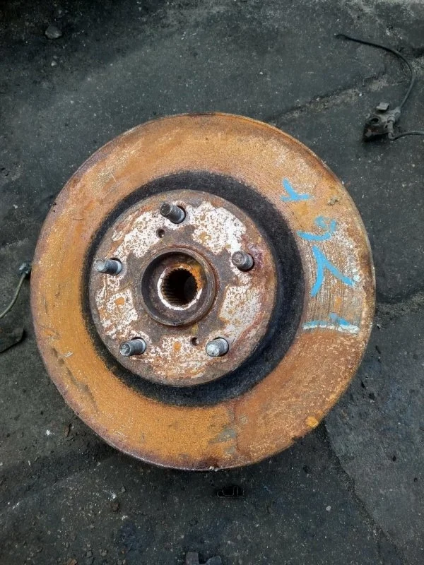 Диск тормозной передний Toyota Rav 4 (XA30) (2005-2014) 2006 4351242050 2.0 I