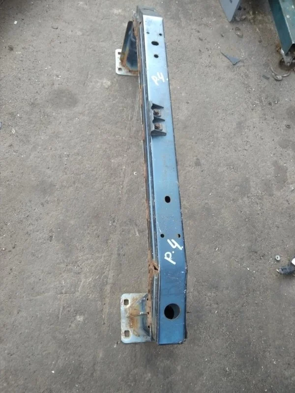 Усилитель бампера переднего Land Rover Freelander Ii (2006-2014) 2010 LR005532 2.2 D 224DT