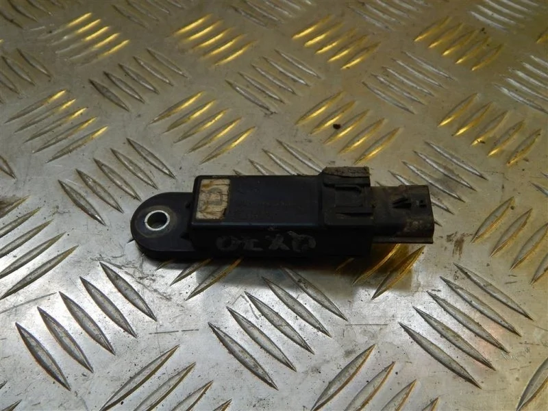 Антенна Infiniti QX70 (2013-2017) 2014 40740JY00A 3.0 D