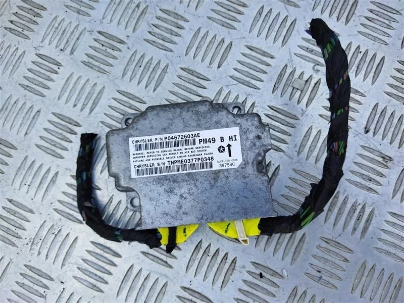 Блок AirBag Dodge Caliber I (2006-2012) 2007 P04672603AE 1.8 I EBA