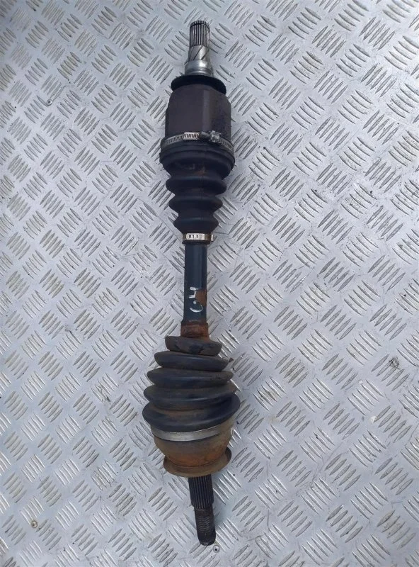 Полуось передняя левая (приводной вал, ШРУС) Nissan Navara (D40) 2004-2015 2011 39100EB300 2.5 D YD25DDTI