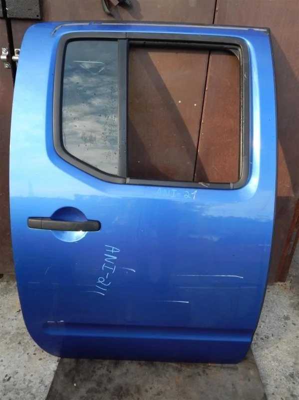 Дверь задняя правая Nissan Navara (D40) 2004-2015 2012 82100EB30J 2.5 D YD25DDTI