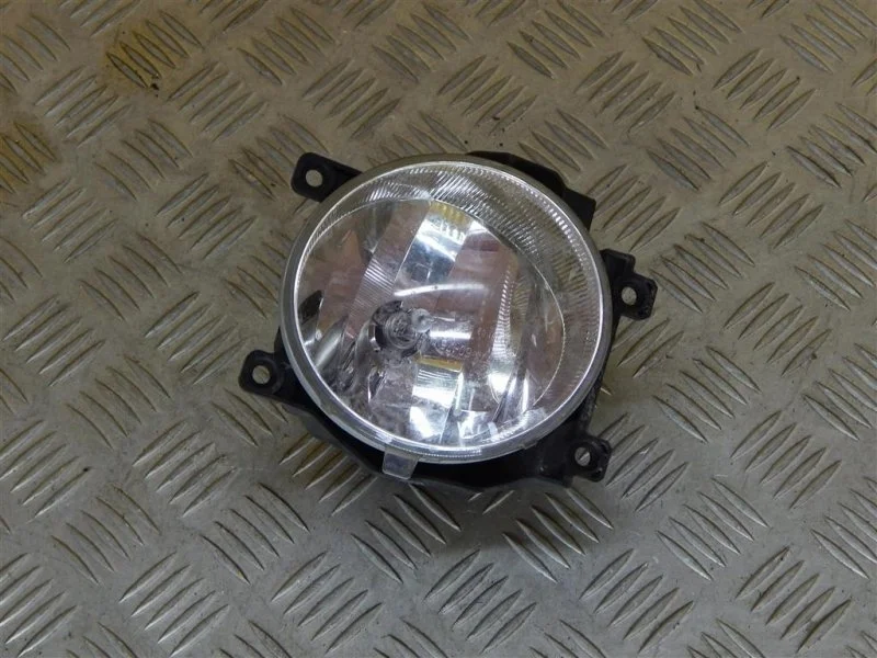 Фара противотуманная левая Toyota Rav 4 (CA40) (2012-2019) 2014 8122060100 2.0 D 1ADFTV