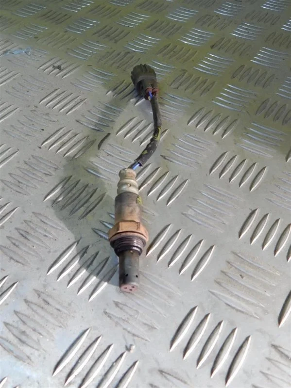 Лямбда-зонд Toyota Tundra II (2006-2022) 2010 894650C180
