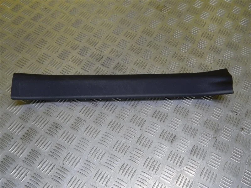 Накладка на порог Toyota Rav 4 (XA50) (2018-н.в.) 2020 6791442130 2.5 A25AFXS GIBRID