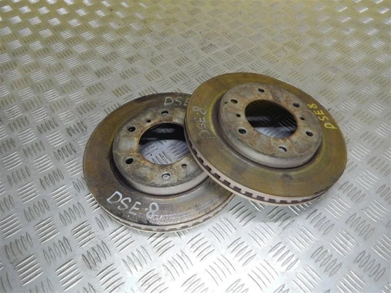 Диск тормозной передний Mitsubishi L200 (2006-2015) 2007 MN102276 2.5 D 4D56