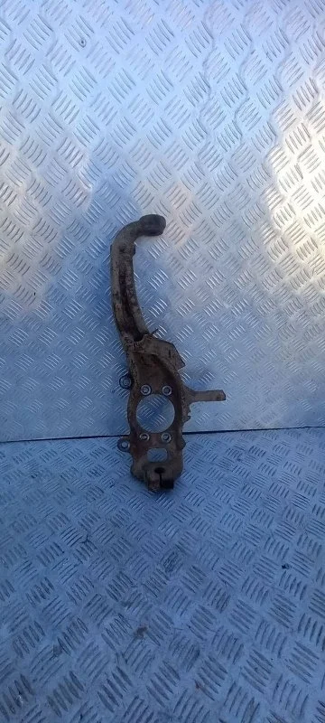 Кулак поворотный левый Nissan Navara (D40) 2004-2015 2008 40015EB000 2.5 D YD25DDTI