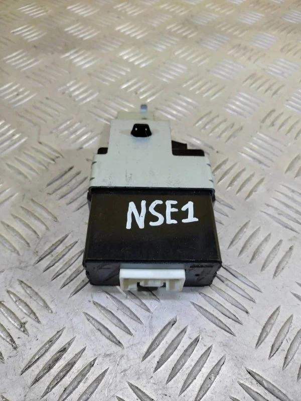 Блок электронный Mitsubishi L200 (2006-2015) 2010 MN141469 2.5 D 4D56