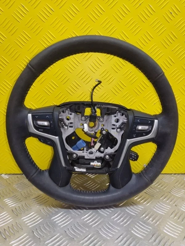 Руль Toyota Land Cruiser Prado 150 (2009-2023) 2018 4510060A90C0 2.8 D 1GDFTV